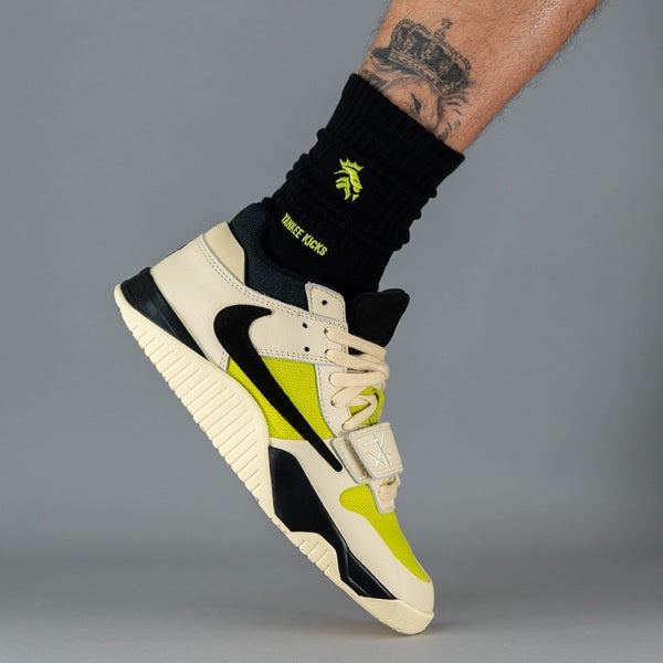 Travis Scott x Jordan Jumpman Jack Bright Cactus